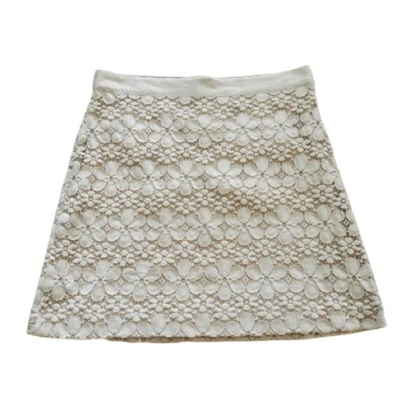Loft Mini Skirt Cream Floral Lace Crochet Exposed Zipper Lined Petite 10P NEW - Picture 1 of 12